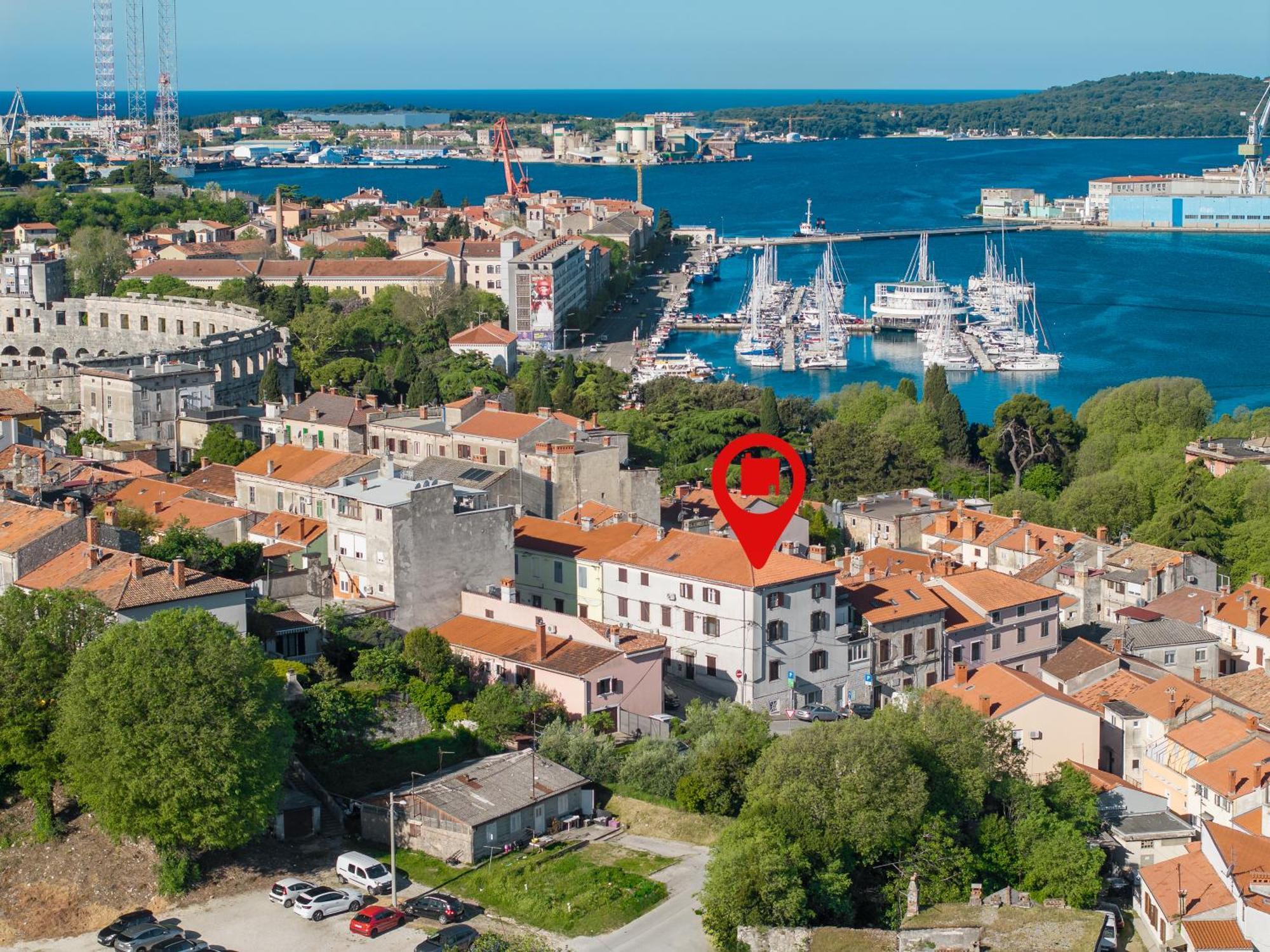 An Pula